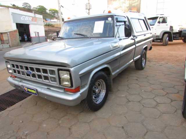 Camiseta Ford F1000 Feminina Preta