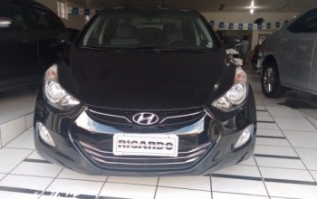 Hyundai elantra 1.8 gls