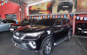 Toyota Hilux Sw4 2016 SRX 2.8 4P Manual Outra